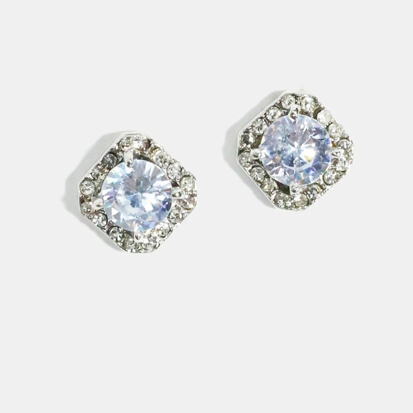 3/8 White Rhinestone Stud Earrings BNIB - Picture 1 of 4